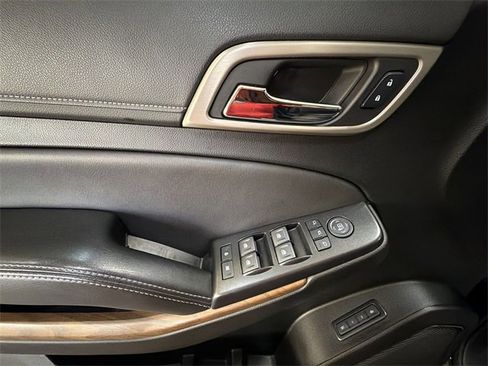 Certified 2020 GMC Yukon Denali w/ Denali Premium Package image 13