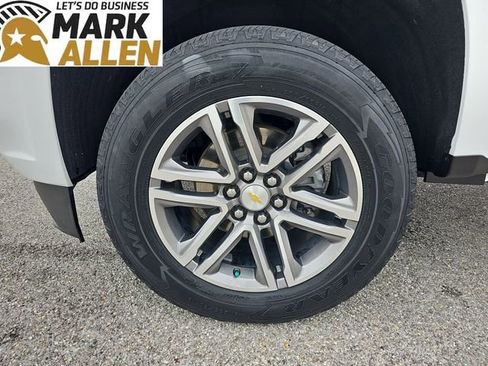 Used 2022 Chevrolet Colorado W/T w/ Custom Special Edition RWD image 32