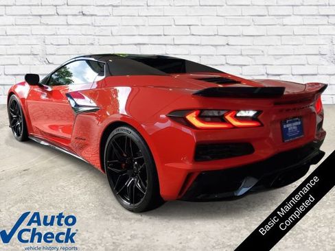 Used 2024 Chevrolet Corvette Z06 w/ Stealth Interior Trim Package RWD image 2