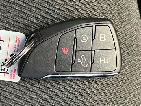 Used 2022 GMC Sierra 1500 Elevation image 31