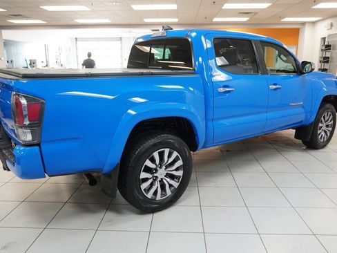 Used 2021 Toyota Tacoma Limited AWD/4WD image 12