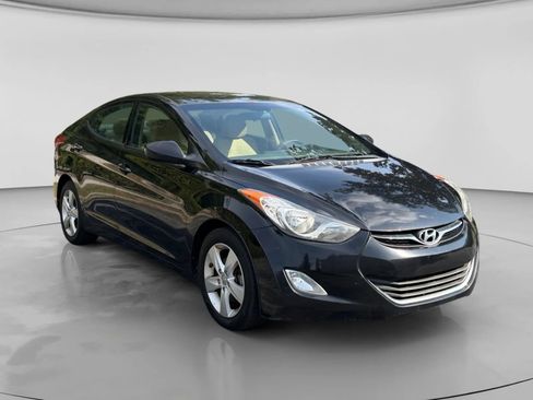 Used 2013 Hyundai Elantra GLS w/ Preferred Pkg FWD image 7