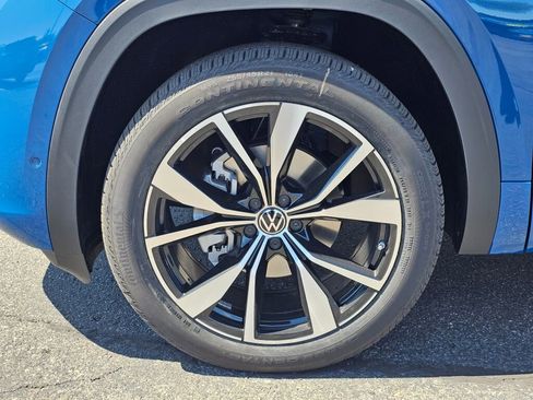 New 2026 Volkswagen Atlas Cross Sport SEL Premium R-Line AWD/4WD image 8