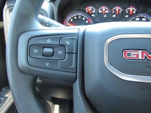Used 2026 GMC Sierra 1500 Pro w/ Pro Value Package AWD/4WD image 21
