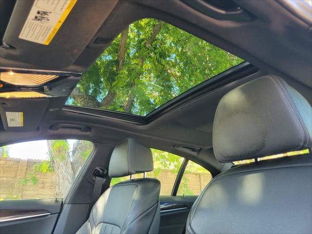 Used 2019 BMW 530i xDrive w/ Premium Package AWD/4WD image 22