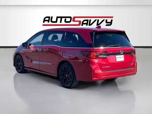 Used 2025 Honda Odyssey Sport-L image 5