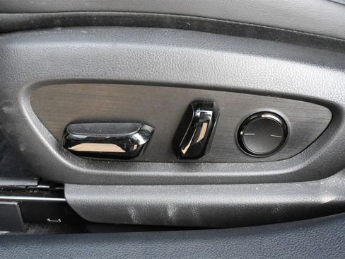 Used 2022 Lexus ES 350 w/ Premium Package image 17