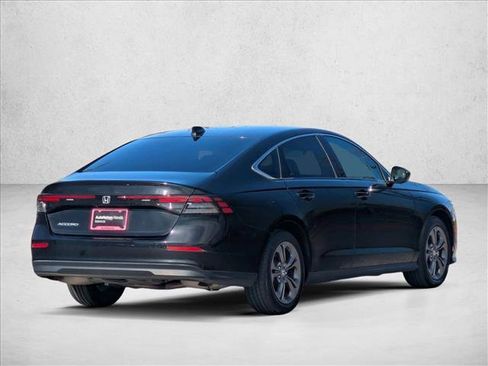 Used 2023 Honda Accord EX image 5