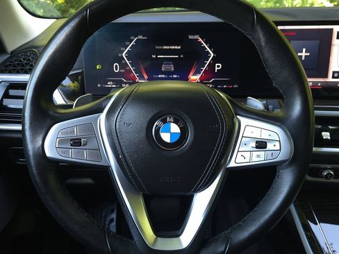 Used 2025 BMW X7 xDrive40i w/ Premium Package AWD/4WD image 34