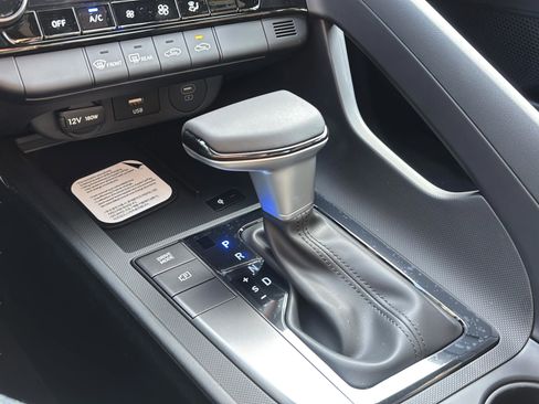 New 2026 Hyundai Elantra Sport FWD image 18