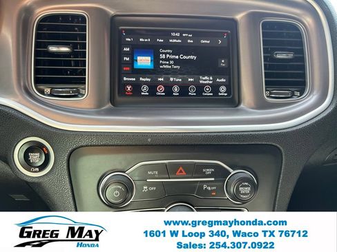 Used 2022 Dodge Charger SXT RWD image 28