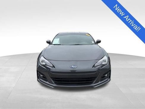 Used 2020 Subaru BRZ Limited RWD image 2