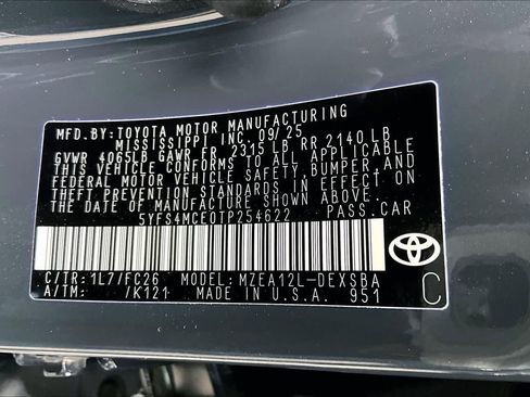 Used 2026 Toyota Corolla SE image 34