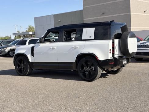 Used 2023 Land Rover Defender 110 X-Dynamic SE AWD/4WD image 30