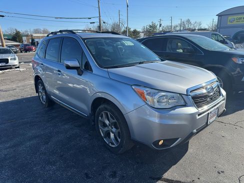 Used 2016 Subaru Forester 2.5i Touring w/ Eyesight & Navigation System image 3