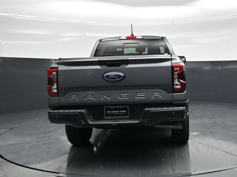 Used 2024 Ford Ranger Lariat w/ FX4 Off-Road Package AWD/4WD image 13