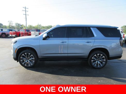 Certified 2025 Chevrolet Tahoe High Country AWD/4WD image 10
