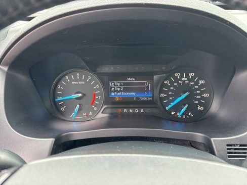 Used 2019 Ford Explorer XLT w/ Class III Trailer Tow Package AWD/4WD image 42