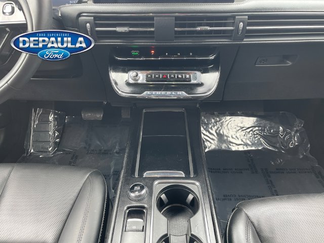 Used 2023 Lincoln Corsair AWD w/ Equipment Group 101A image 14