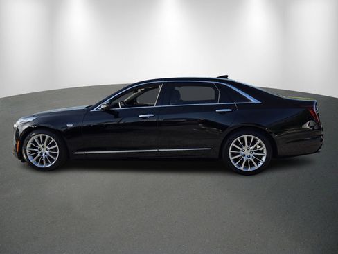 Used 2020 Cadillac CT6 Luxury image 4