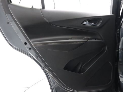 Used 2022 Chevrolet Equinox Premier image 35