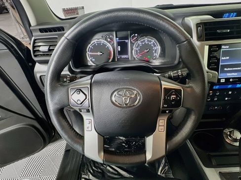 Certified 2024 Toyota 4Runner Limited AWD/4WD image 10