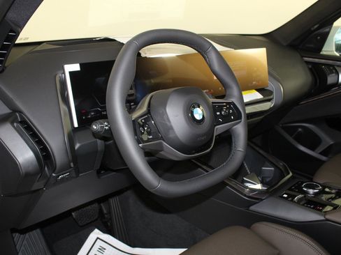 Used 2026 BMW X3 xDrive30 image 4