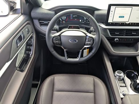 New 2026 Ford Explorer Platinum RWD image 16