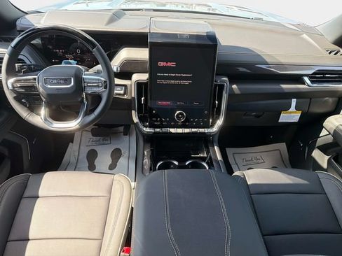 New 2026 GMC Yukon XL Elevation w/ Elevation Premium Package RWD image 15