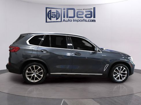 Used 2019 BMW X5 xDrive40i w/ Convenience Package AWD/4WD image 6