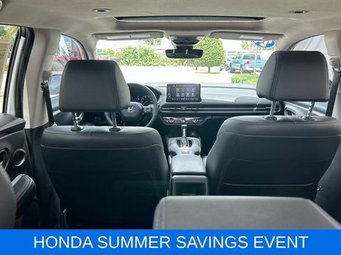 Used 2024 Honda HR-V EX-L image 11