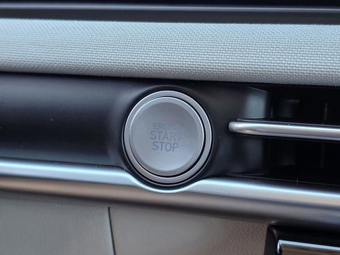 New 2026 Hyundai Tucson Limited image 27