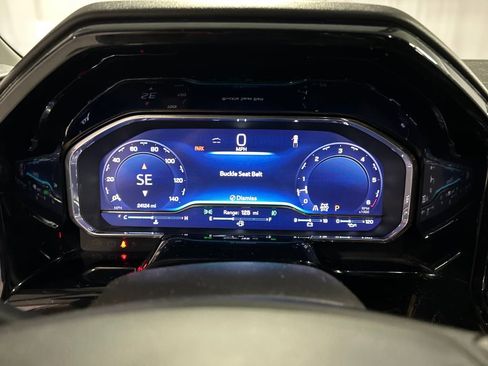 Used 2025 Chevrolet Silverado 1500 RST w/ Convenience Package II image 16