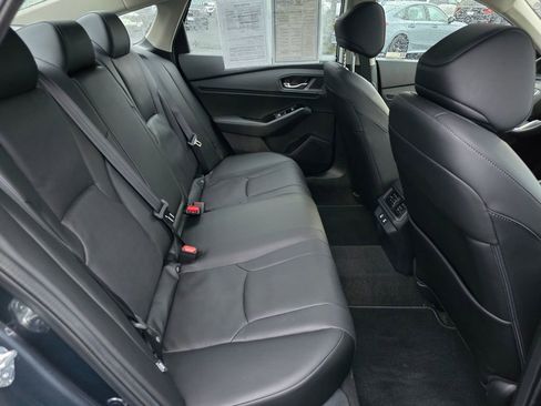 Certified 2025 Honda Accord Touring image 7