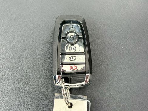 Used 2025 Lincoln Aviator AWD w/ Equipment Group 101A image 38