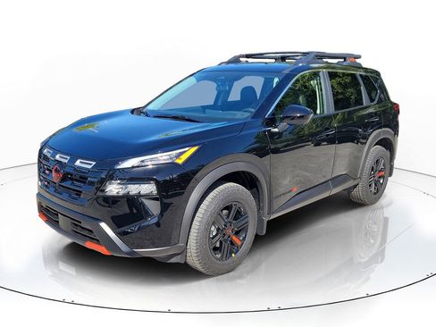 New 2026 Nissan Rogue SV AWD/4WD image 3