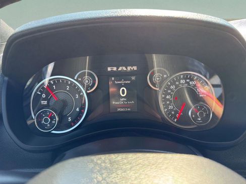 Used 2024 RAM 3500 Tradesman w/ Chrome Appearance Group image 16