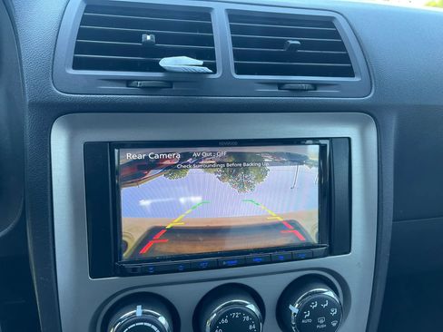 Used 2011 Dodge Challenger SRT8 RWD image 12