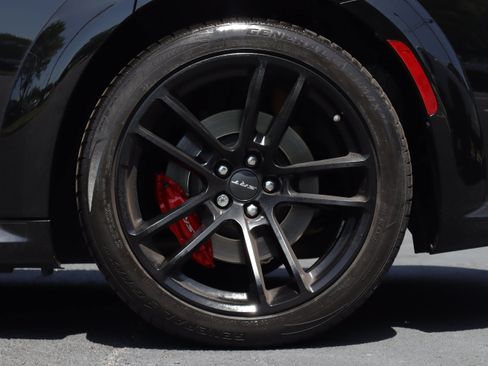 Used 2023 Dodge Charger SRT Hellcat w/ Harman/Kardon Audio Group RWD image 6