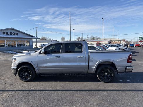 Used 2019 RAM 1500 Laramie image 16