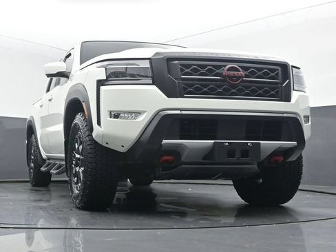 Used 2022 Nissan Frontier PRO-4X w/ Off-Road Protection Package AWD/4WD image 51