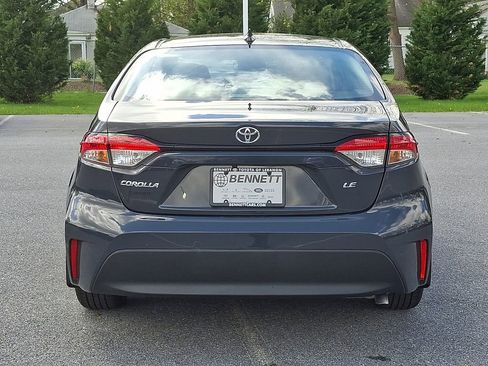 Used 2024 Toyota Corolla LE FWD image 5