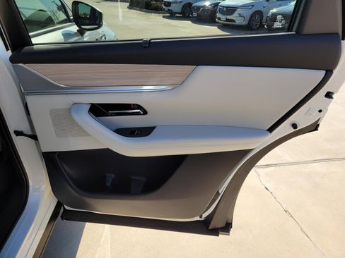 New 2026 MAZDA CX-90 3.3 Turbo w/ Premium Plus Pkg image 8