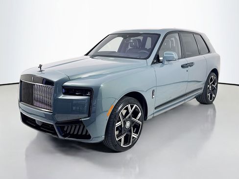 New 2026 Rolls-Royce Cullinan Black Badge AWD/4WD image 3