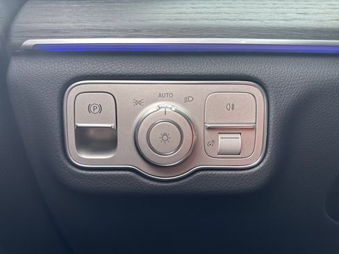 New 2026 Mercedes-Benz GLS 450 4MATIC image 43