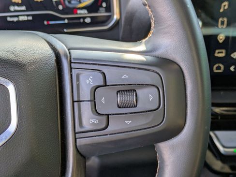 Used 2024 GMC Sierra 2500 AT4 w/ AT4 Premium Plus Package image 18