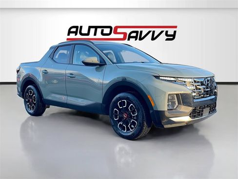 Used 2022 Hyundai Santa Cruz Limited image 1
