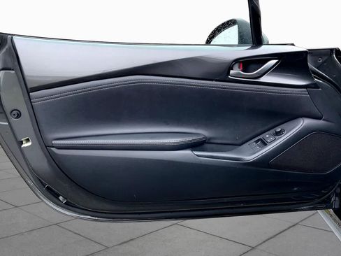 Used 2024 MAZDA MX-5 Miata Grand Touring w/ Weather Package RWD image 22