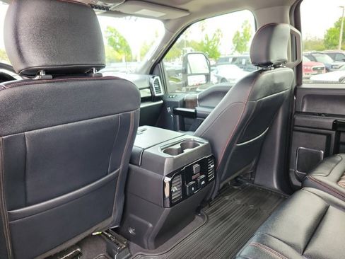 Certified 2020 Ford F250 Lariat w/ Lariat Ultimate Package image 13