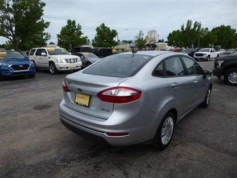 Used 2014 Ford Fiesta S FWD image 6